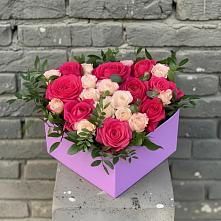 Цветочная композиция из Розы в коробке в Большая Соснова