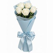 Букет 5 Белых роз Проуд в Большая Соснова
