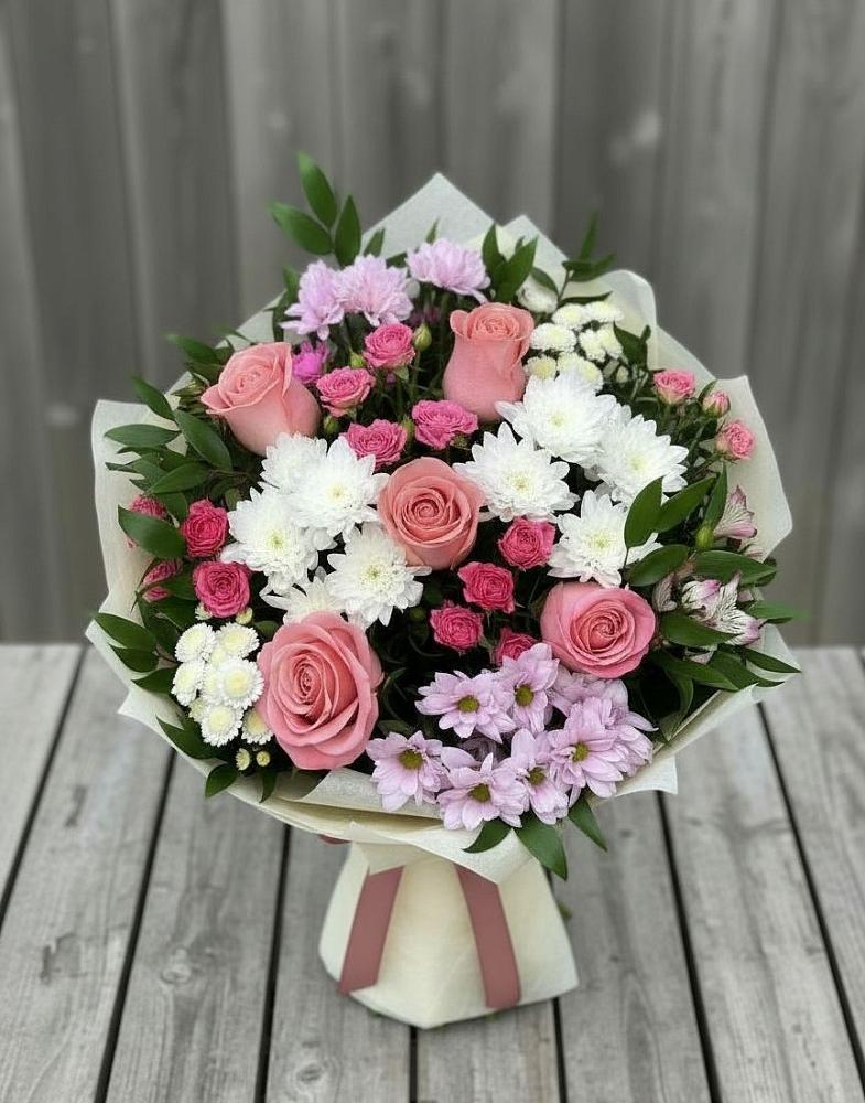 Букет цветов из: Альстромерии, Гвоздики, Розы и Хризантемы в Большая Соснова
