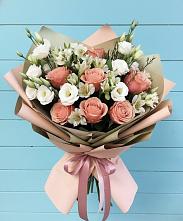 Букет цветов из:  Розы, Альстромерии и Лизиантусы в Большая Соснова
