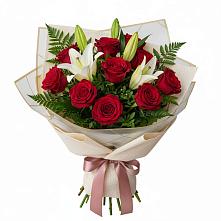 Букет цветов из:  Лилии и Розы в Большая Соснова