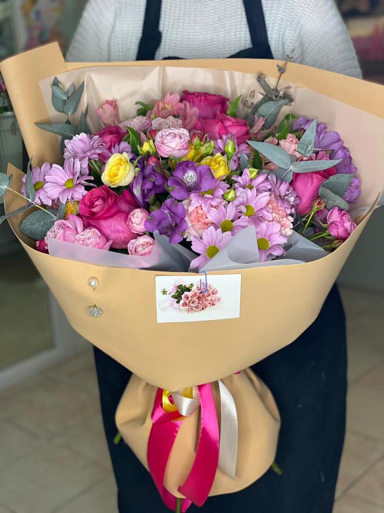 Букет цветов из: Хризантемы, Гвоздики и Альстромерии в Большая Соснова