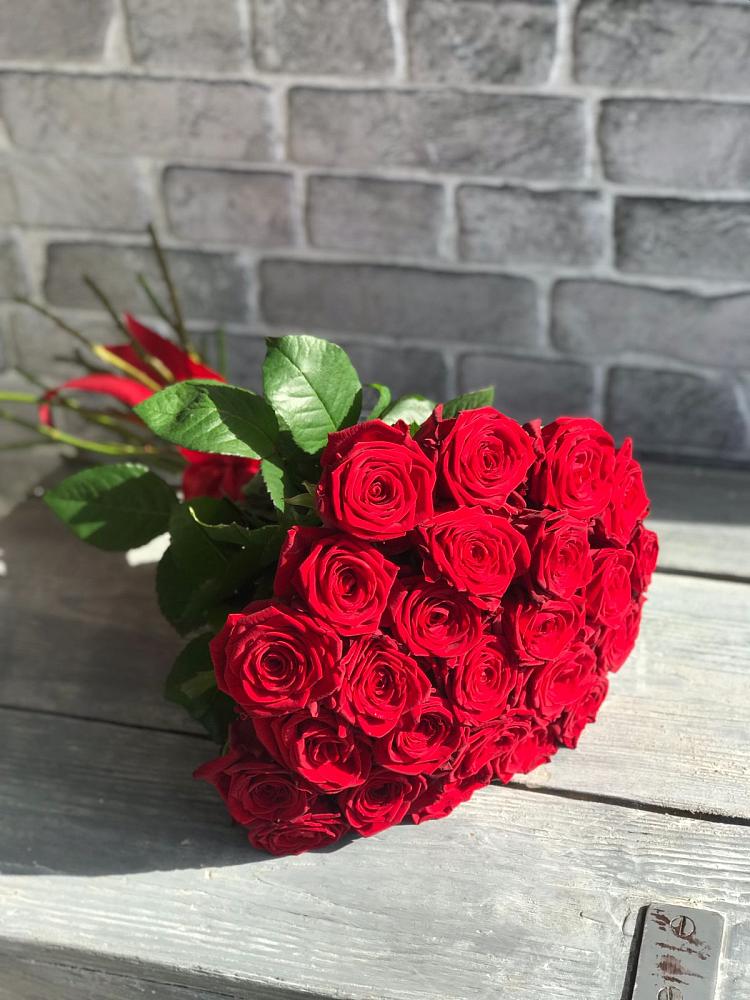 Букет Красные розы Фридом в Большая Соснова