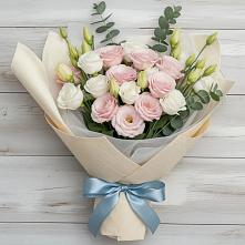 Букет цветов из:  Лизиантусы в Большая Соснова