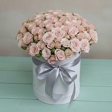 Цветочная композиция из Розы в шляпной коробке в Большая Соснова