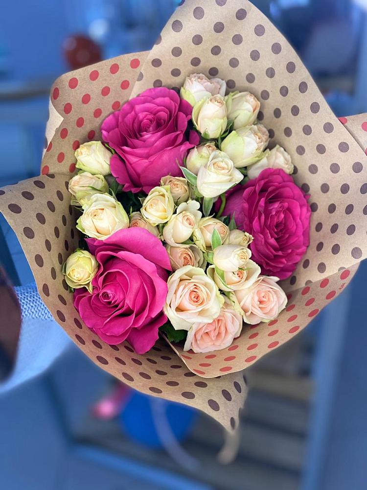 Букет цветов из: Розы в Большая Соснова