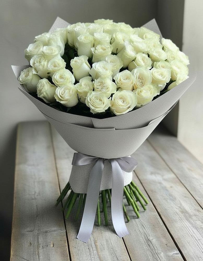 Букет 35 Белых роз в Большая Соснова