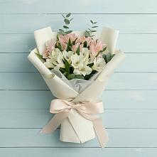 Букет цветов из:  Альстромерии #REPLACE_PRED# Большая Соснова
