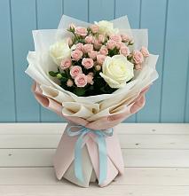 Букет цветов из:  Розы #REPLACE_PRED# Большая Соснова