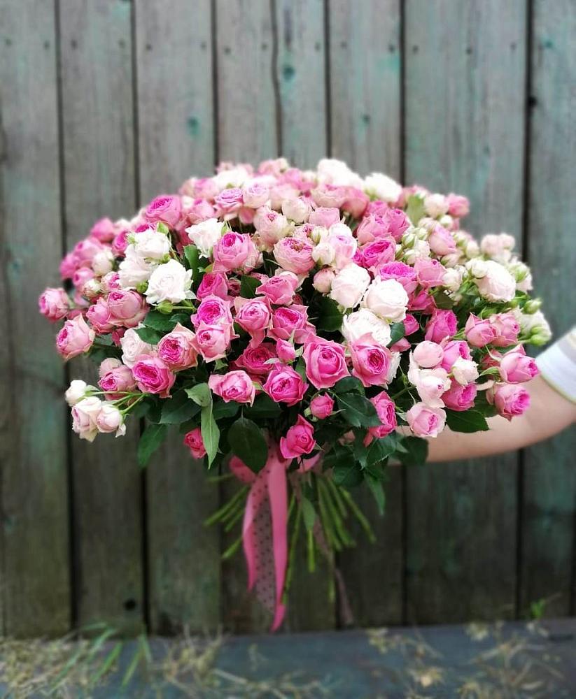 Букет Розовые кустовые розы Натали и Лав Лидия в Большая Соснова