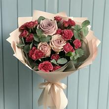 Букет цветов из:  Гвоздики и Розы в Большая Соснова