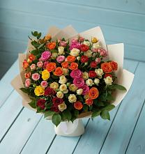 Букет Микс из разноцветных кустовых роз в Большая Соснова