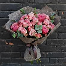 Букет цветов из:  Розы #REPLACE_PRED# Большая Соснова
