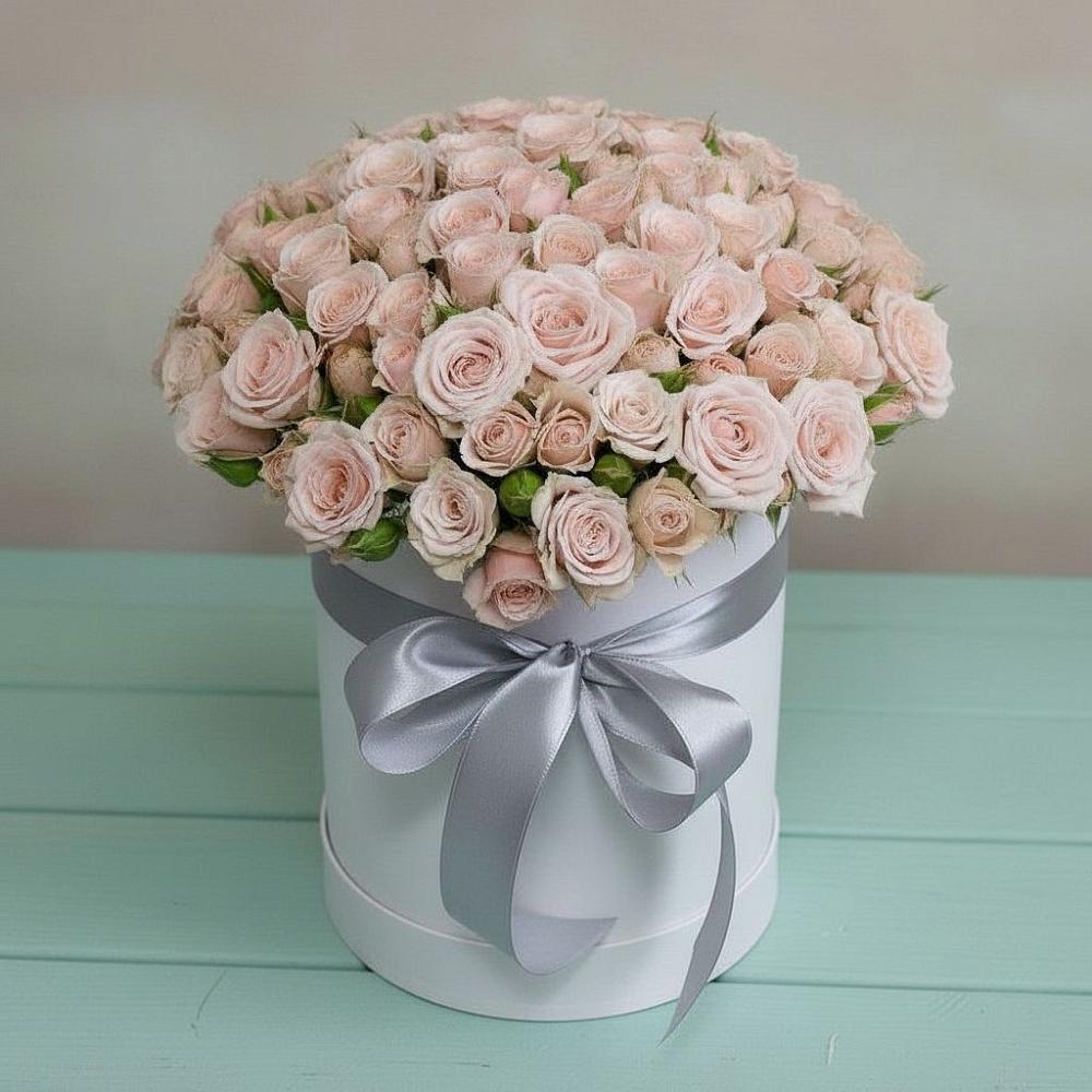 Цветочная композиция из Розы в шляпной коробке в Большая Соснова